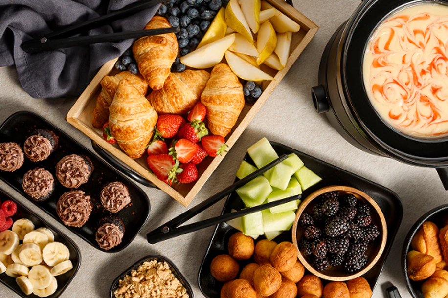 Redécouvrez la fondue avec l’Evolution Mini 3 en 1 : une expérience conviviale et moderne